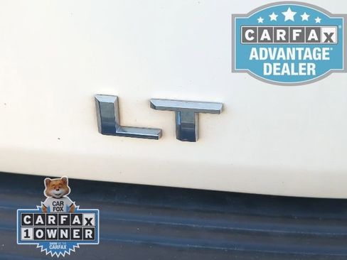 Used 2024 Chevrolet Suburban LT image 27
