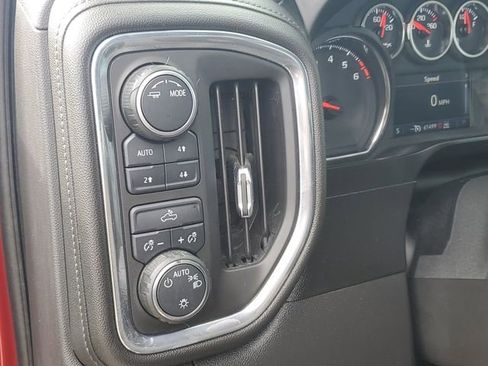 Certified 2021 Chevrolet Silverado 1500 LT w/ Z71 Off-Road Package image 8