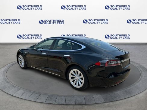 Used 2019 Tesla Model S Standard Range AWD/4WD image 4
