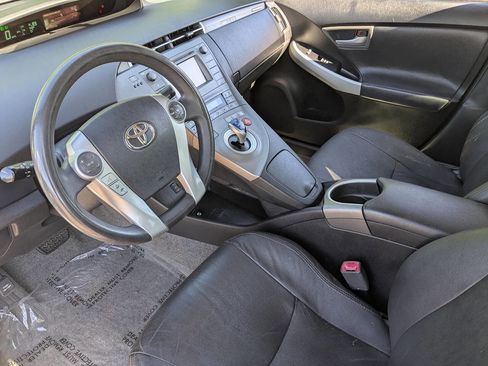 Used 2013 Toyota Prius Prime Plug-In Hybrid image 18