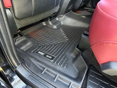 Used 2021 Lexus GX 460 Premium w/ Premium Package image 18