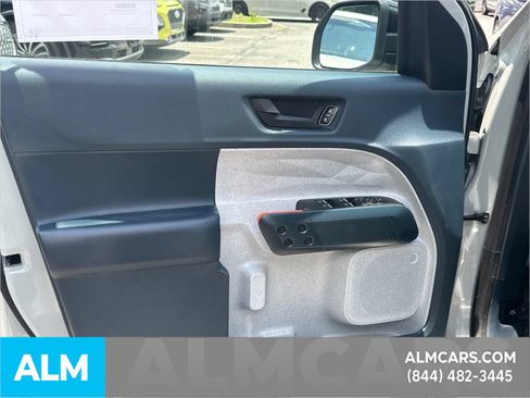 Certified 2024 Ford Maverick XLT w/ XLT Luxury Package FWD image 11