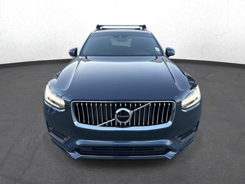 Used 2022 Volvo XC90 T6 Momentum image 8