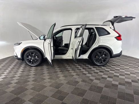 Used 2026 Honda CR-V Sport Touring image 11