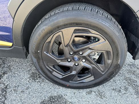 Certified 2025 Subaru Crosstrek 2.5i Sport image 9