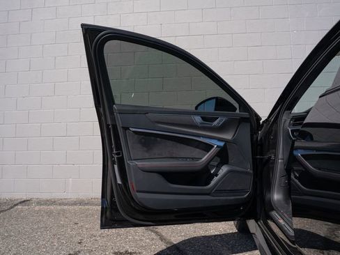 Used 2023 Audi RS 6 w/ Carbon Optic Package image 15