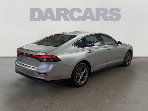 Used 2024 Honda Accord EX image 7