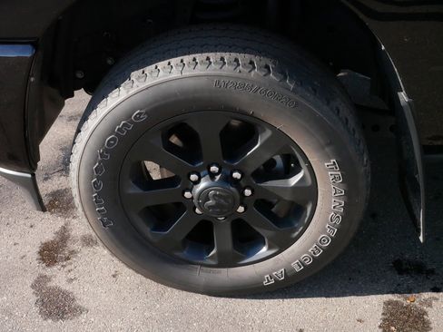 Used 2022 RAM 3500 Big Horn w/ Level C Equiment Group image 15