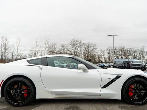 Used 2016 Chevrolet Corvette Stingray Coupe w/ 3LT Preferred Equipment Group RWD image 5