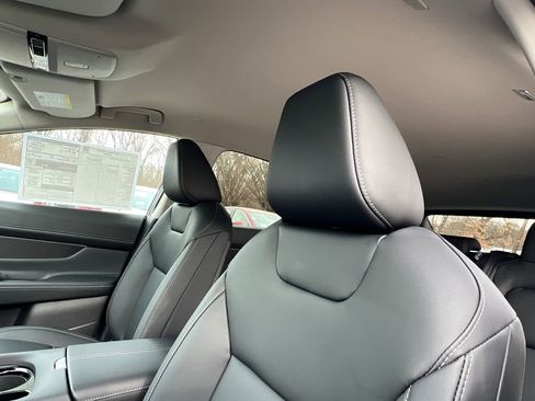 New 2026 Nissan Murano SV image 18