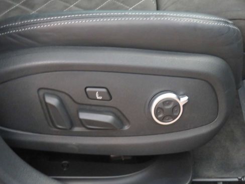 Used 2020 Audi S4 Premium w/ Convenience Package image 26