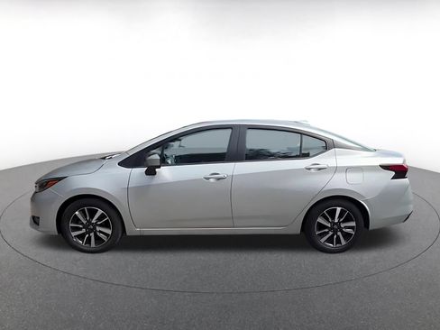 Used 2025 Nissan Versa SV FWD image 7