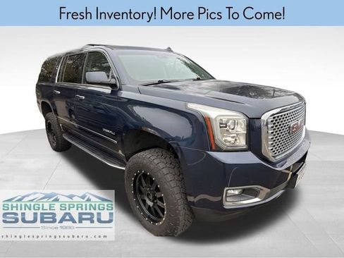 Used 2017 GMC Yukon XL Denali w/ Open Road Package image 1