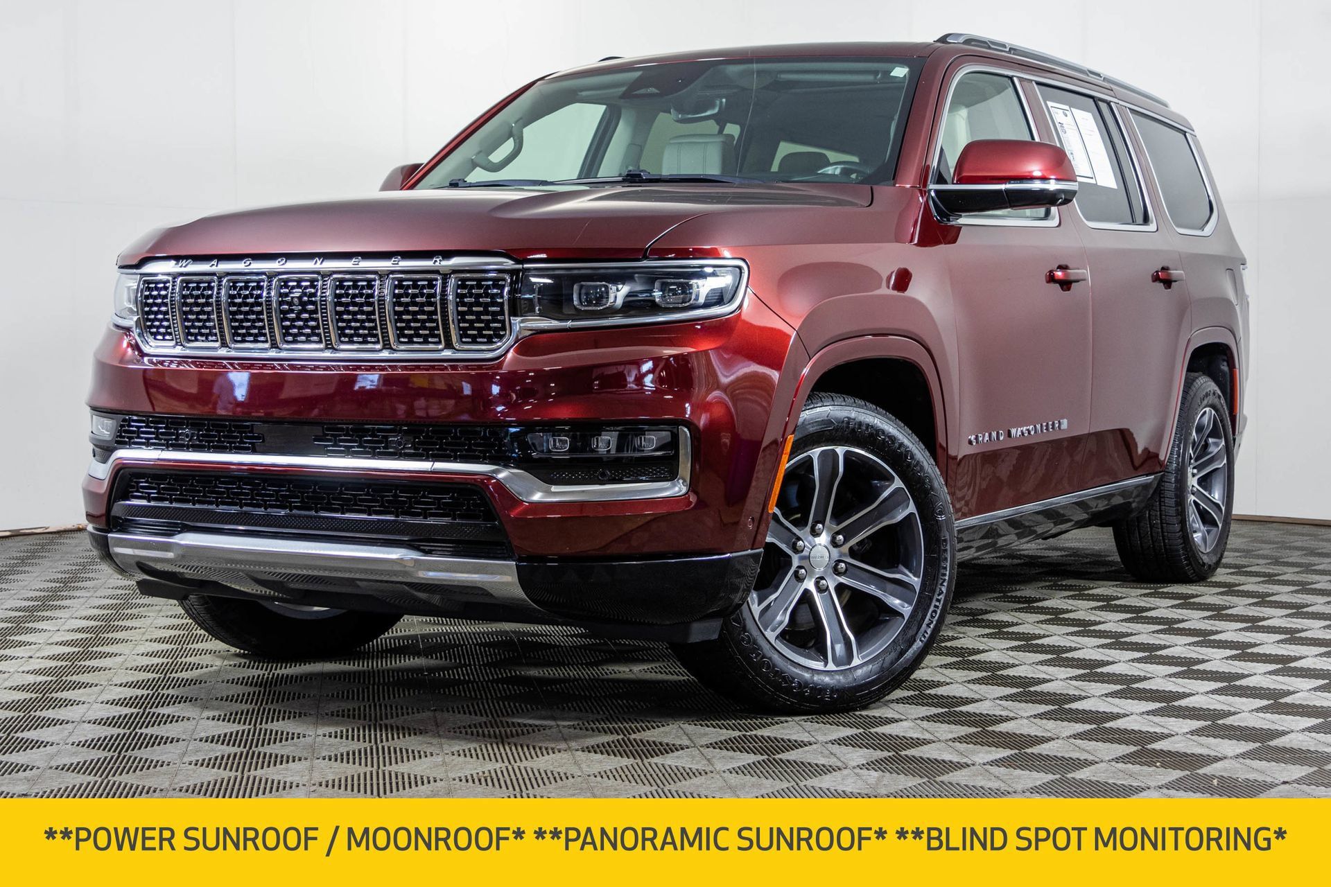 Used 2022 Jeep Grand Wagoneer Series I AWD/4WD image 2