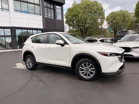 Used 2023 MAZDA CX-5 AWD 2.5 S image 2