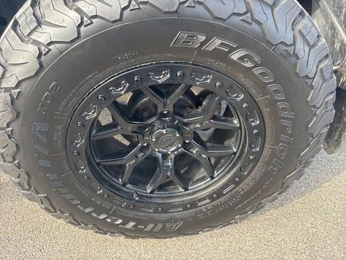 Used 2019 Ford Ranger XLT w/ Equipment Group 301A Mid image 6