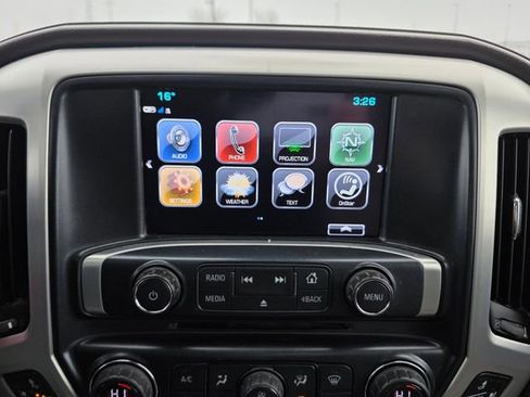 Used 2017 GMC Sierra 1500 SLT image 16