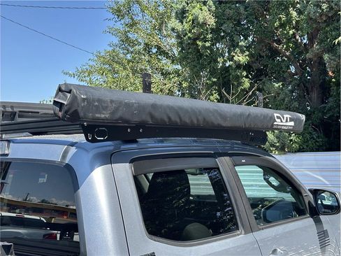 Used 2019 Toyota Tacoma SR5 AWD/4WD image 33