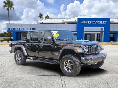 Used 2025 Jeep Gladiator Mojave w/ Convenience Group