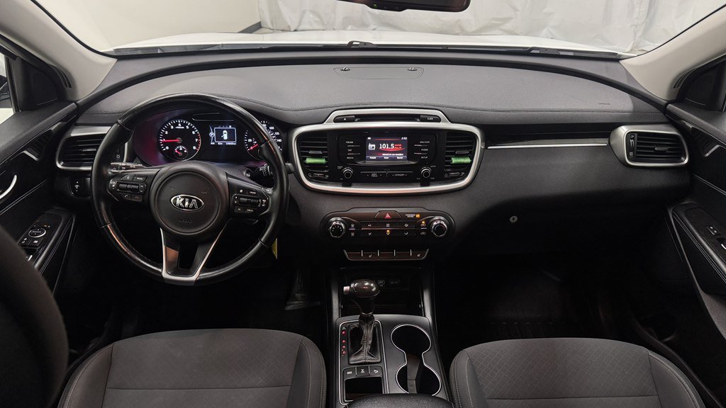 Used 2016 Kia Sorento AWD w/ LX Convenience Package image 23