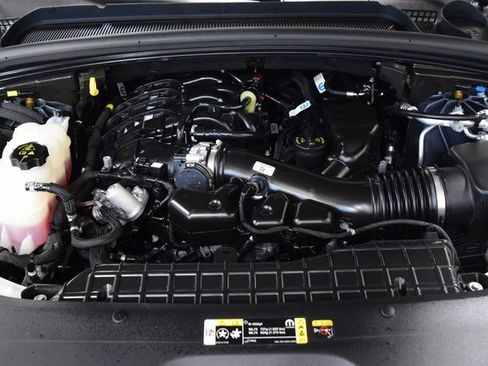 Used 2025 Jeep Grand Cherokee L Summit image 30