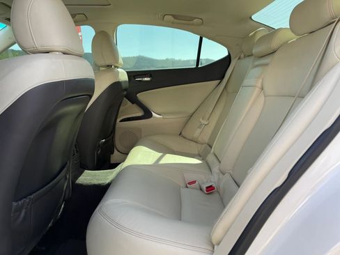 Used 2013 Lexus IS 250 w/ Premium Pkg Value Edition RWD image 22