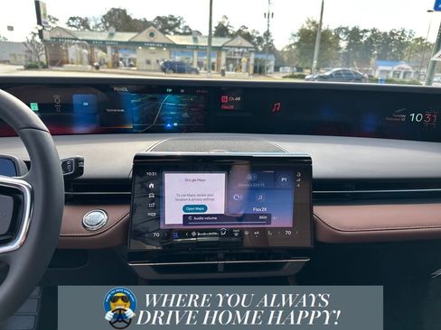 New 2026 Lincoln Nautilus Reserve image 12