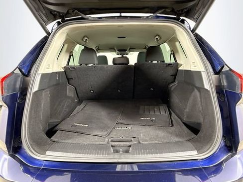 Used 2024 Nissan Rogue SV AWD/4WD image 31