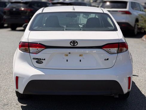 Certified 2026 Toyota Corolla LE FWD image 4