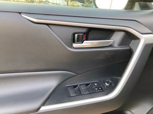 Certified 2021 Toyota RAV4 XLE image 13