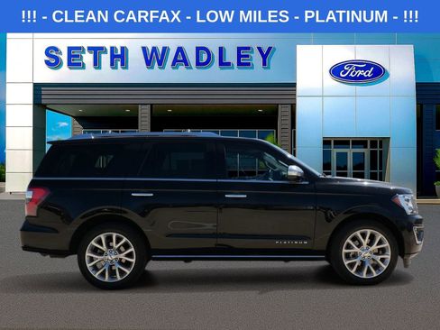 Used 2019 Ford Expedition Platinum image 2