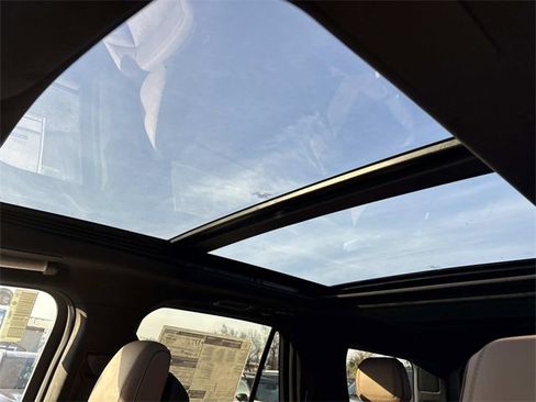 New 2025 Lincoln Navigator Black Label image 23