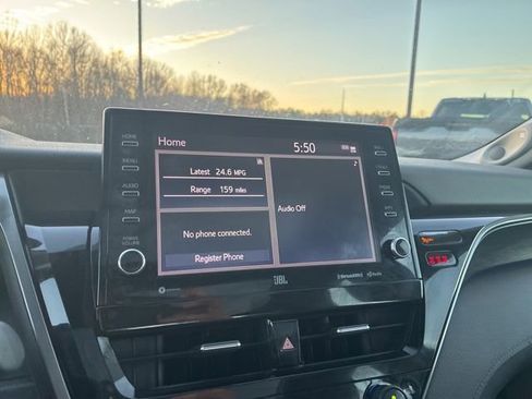 Used 2023 Toyota Camry XLE image 14