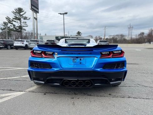 Used 2024 Chevrolet Corvette Z06 image 6