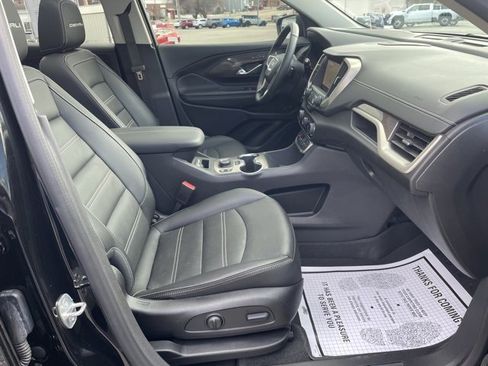 Used 2024 GMC Terrain Denali w/ Black Diamond Edition image 36