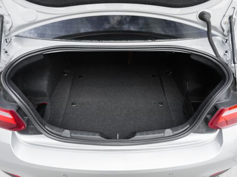 Used 2017 BMW 230i Coupe image 40