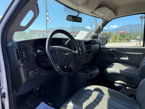 Used 2021 Chevrolet Express 2500 Extended w/ Driver Convenience Package RWD image 31