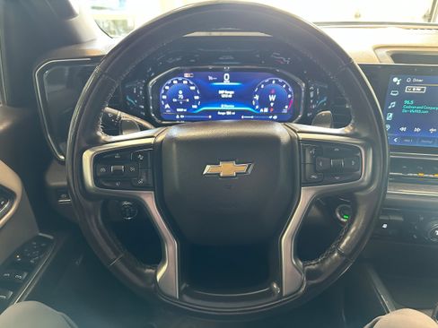 Used 2024 Chevrolet Silverado 1500 LTZ AWD/4WD image 21