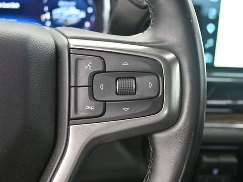 Used 2025 Chevrolet Silverado 1500 LT AWD/4WD image 31