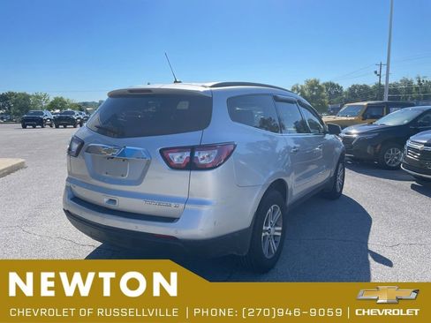 Used 2015 Chevrolet Traverse LT AWD/4WD image 17