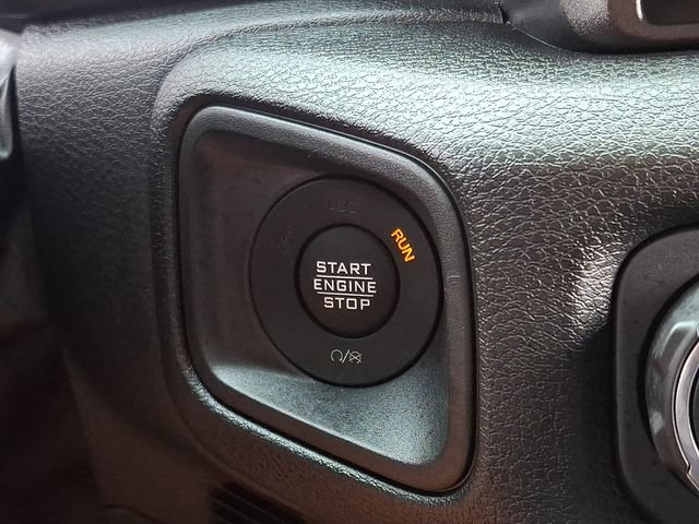 Used 2025 Jeep Wrangler Sport AWD/4WD image 24