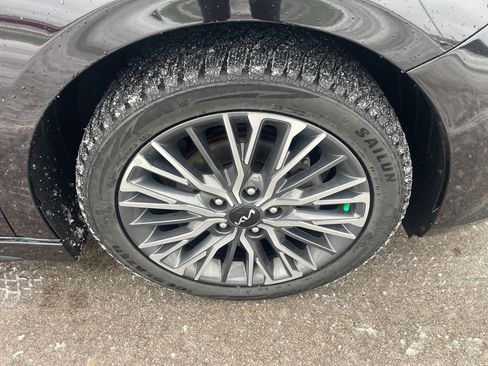 Used 2023 Kia Forte GT-Line w/ GT-Line Technology Package image 13