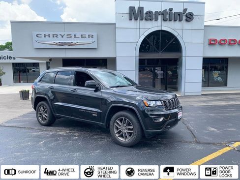 Used 2016 Jeep Grand Cherokee Laredo 75th Anniversary AWD/4WD image 1