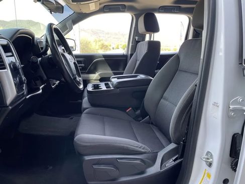 Used 2018 Chevrolet Silverado 1500 LT image 12