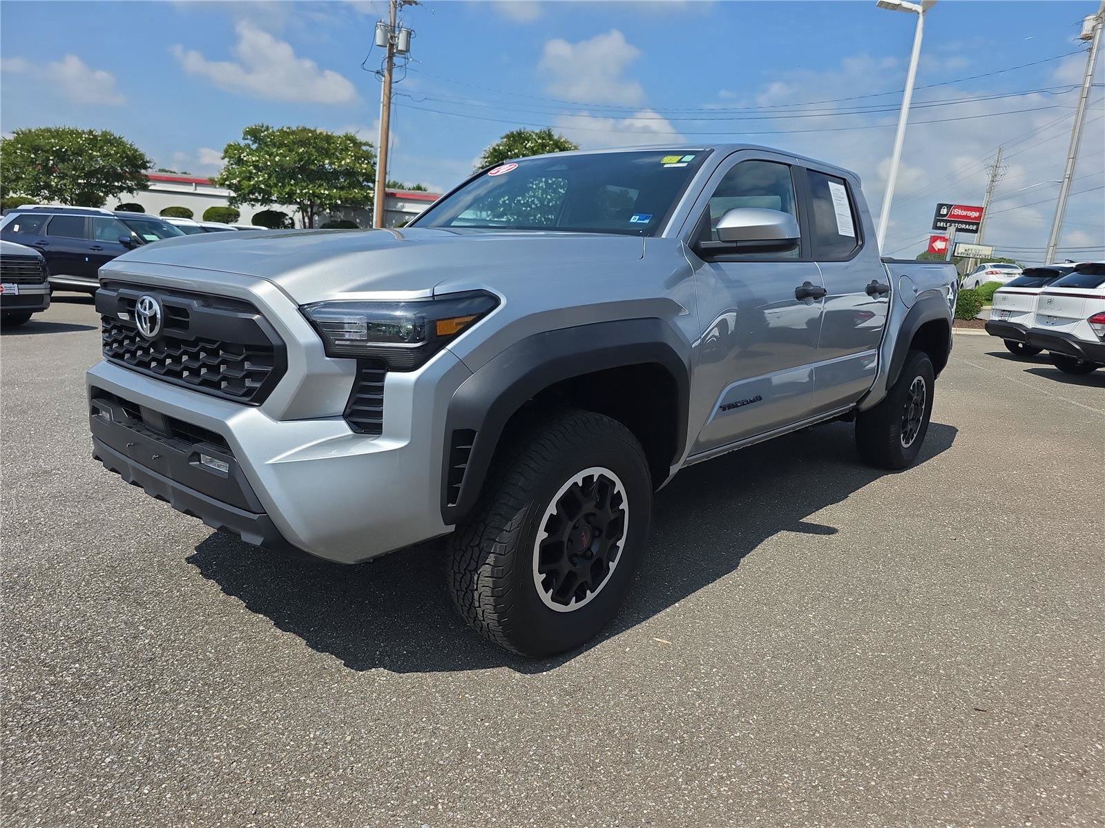 Used 2024 Toyota Tacoma TRD Off-Road AWD/4WD image 8