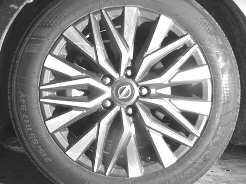 Used 2025 Nissan Altima 2.5 SV image 12