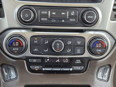 Used 2020 Chevrolet Tahoe LT AWD/4WD image 19