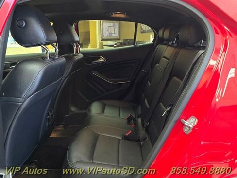 Used 2020 Mercedes-Benz GLA 250 image 21