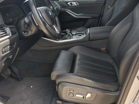 Used 2019 BMW X5 xDrive40i w/ Premium Package 2 AWD/4WD image 11