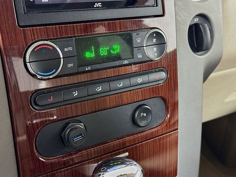 Used 2008 Ford F150 Lariat image 17